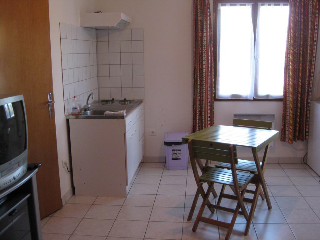 Camping Porte des Vosges Bulgnéville Quarto foto